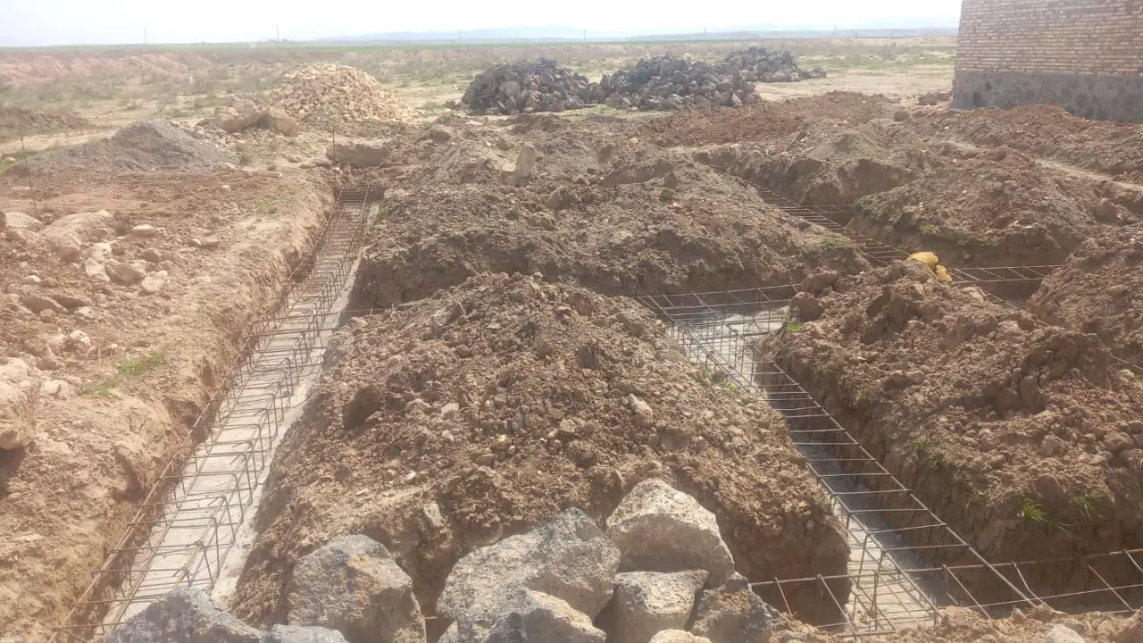 فروش یک باب ساختمان مسکونی