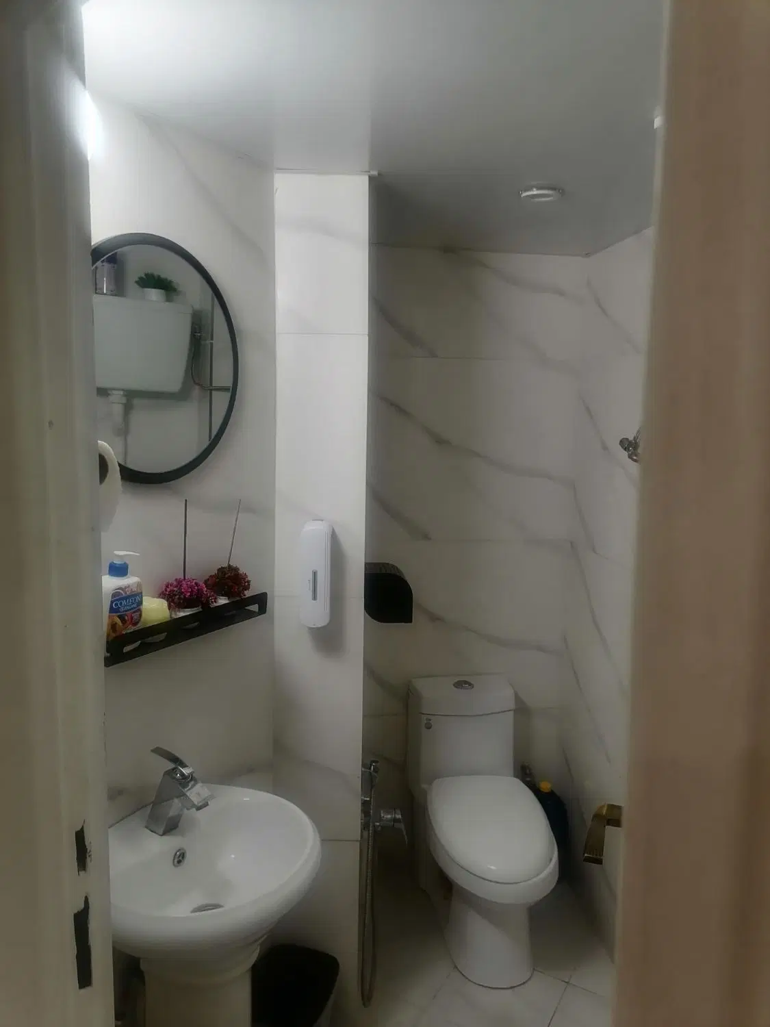 2خواب۱۰۴مترخوش نقشه لوکس خوش موقعیت تراکم بسیارکم