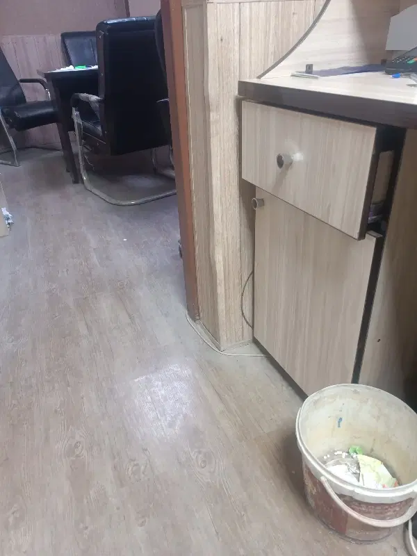 خونه شرکتی  سر اصلی روبروی درب پالایشگاه