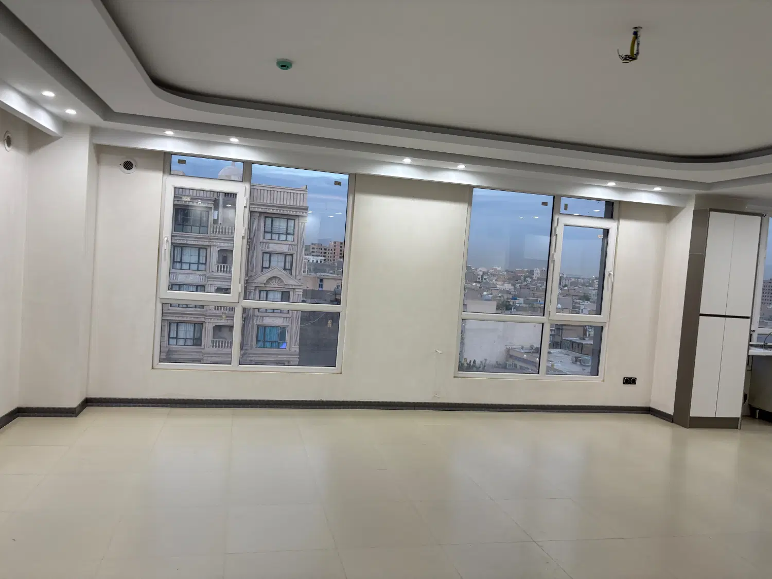 اجاره واحد ۱۴۰ متری نواب اسلامهشر