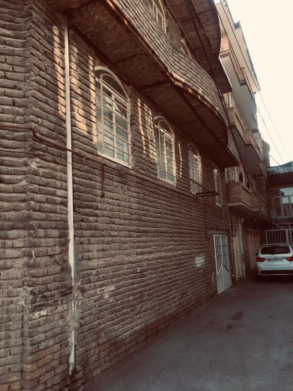 ۲واحد مسکونی ویلایی خ ساحلی
