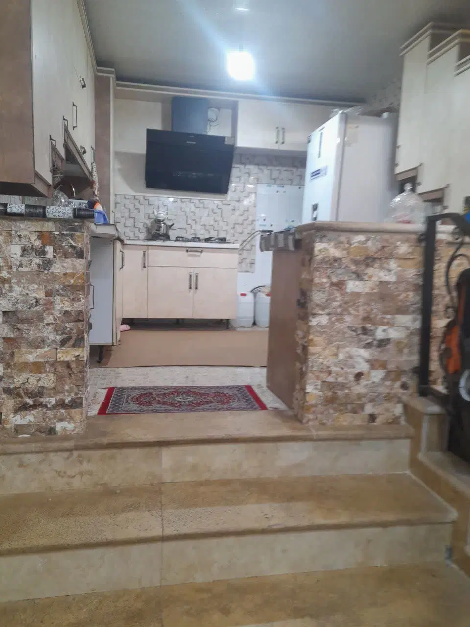خانه نقلی و نوساز
