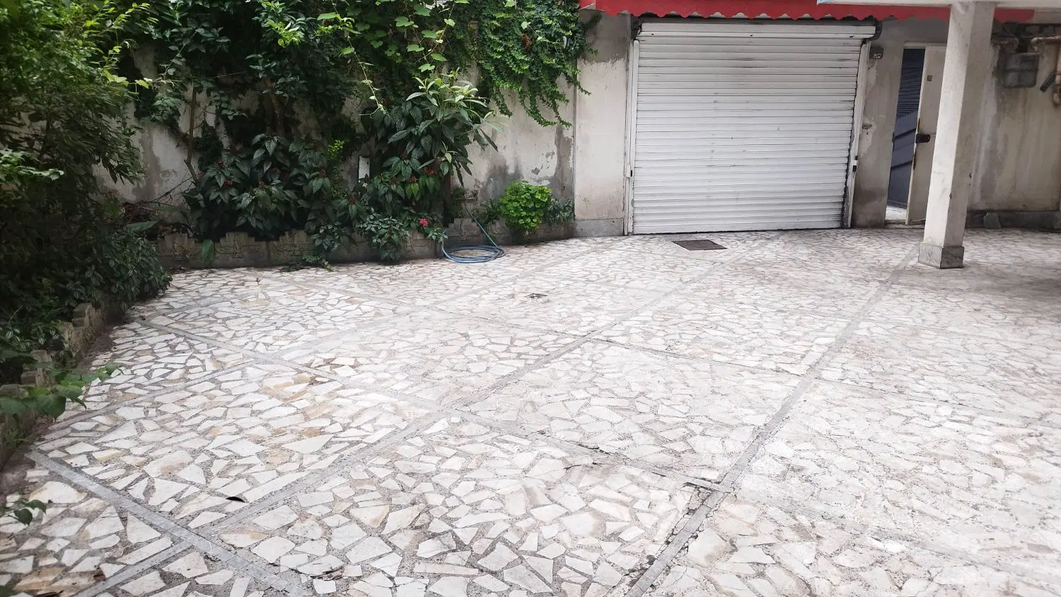 واحد دو خواب چهارراه میکائیل رشت