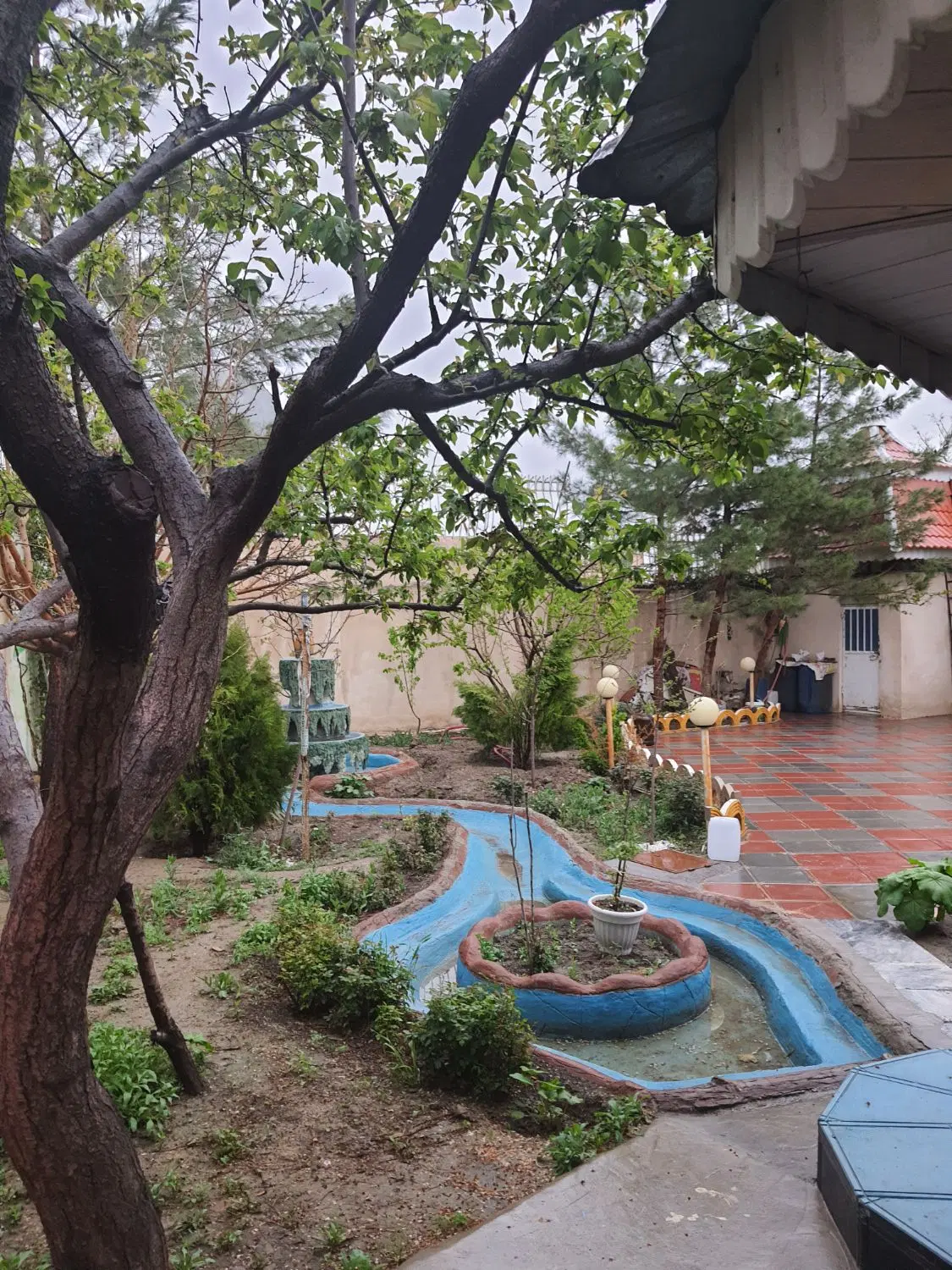 زمین ۱۳۳ متر