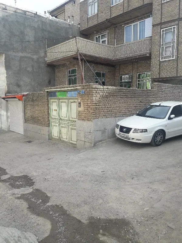 اجاره ۶۰ متر حیاط دار شهرک مولوی