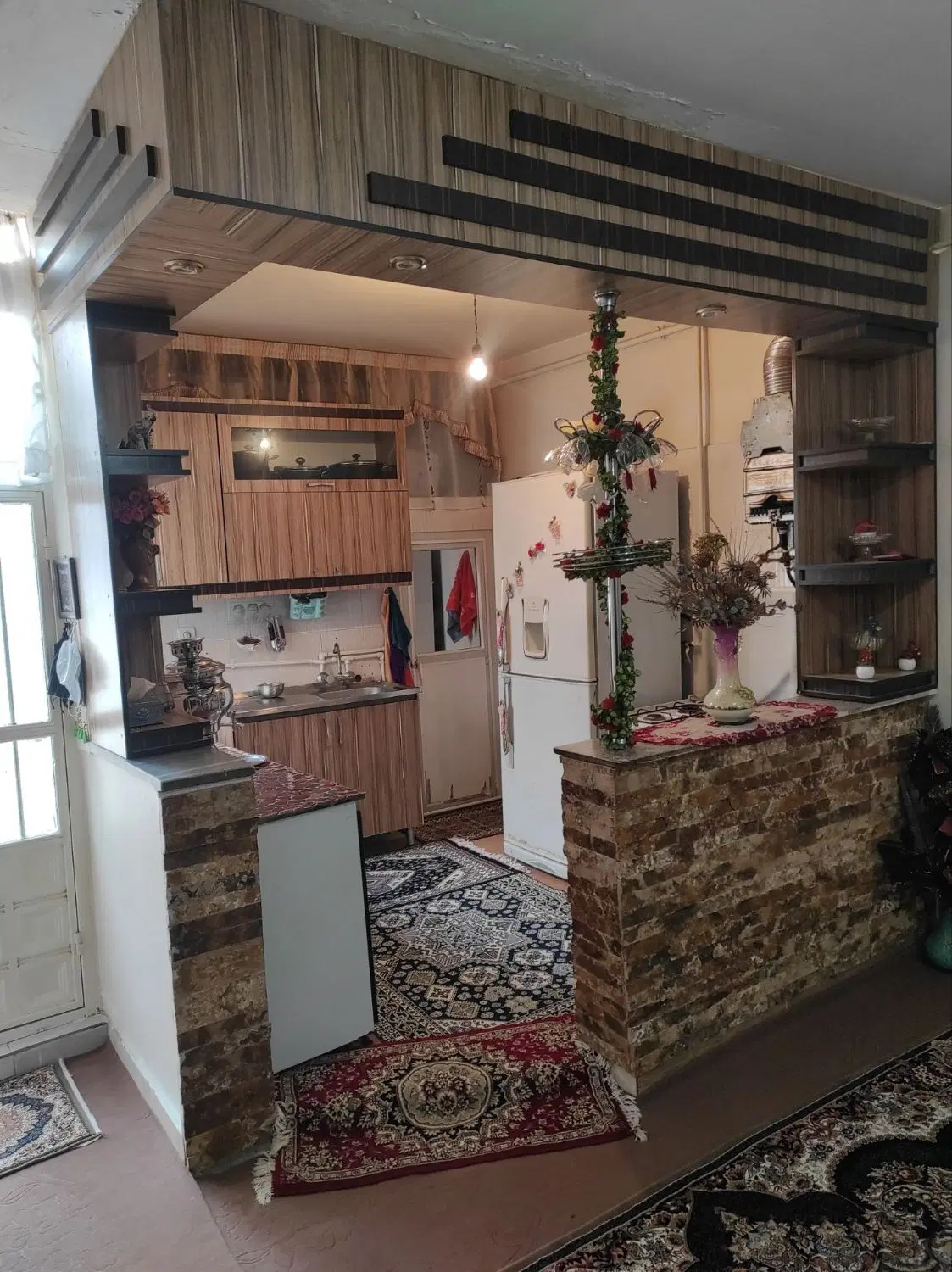 خانه و حیاط  مسکونی در اول باغمعروف