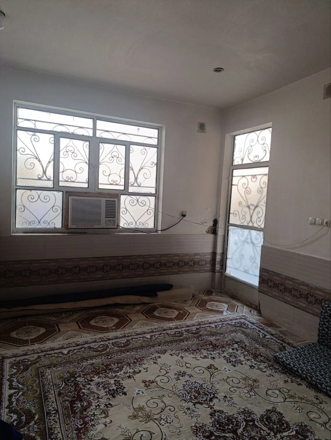 خانه مسکونی برای فروش