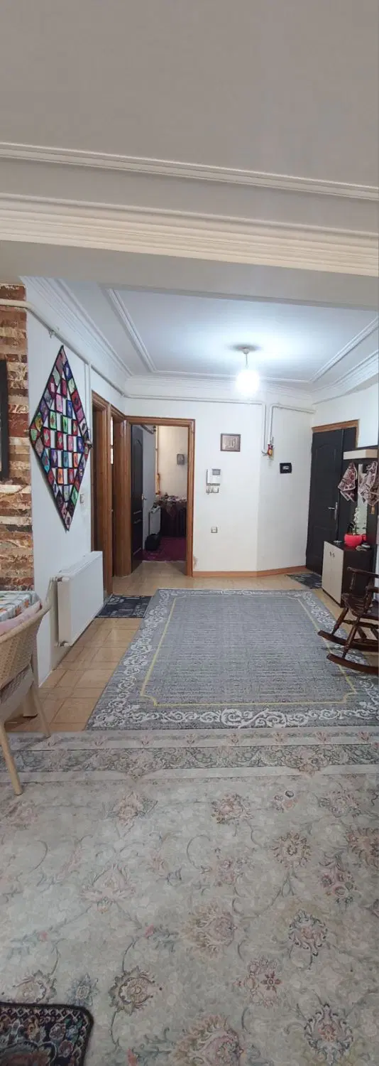 آپارتمان ۹۰ متری بر ملک الشعرا