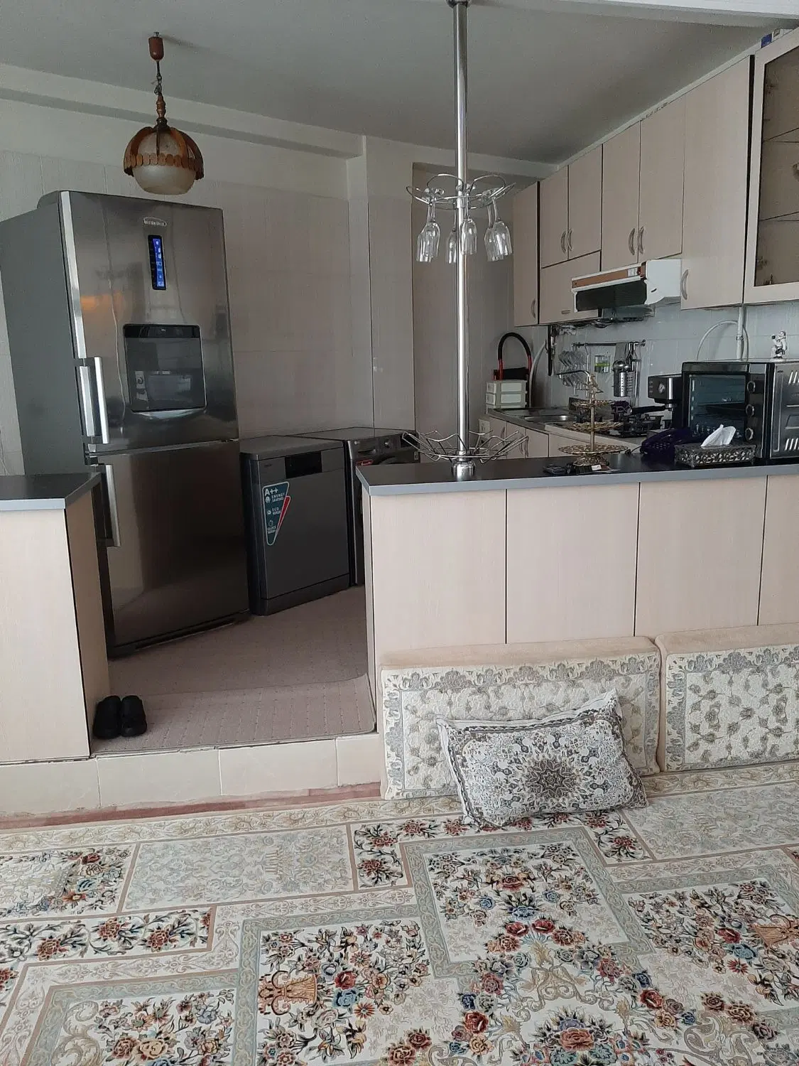 آپارتمان طبقه دوم ۶۷متری