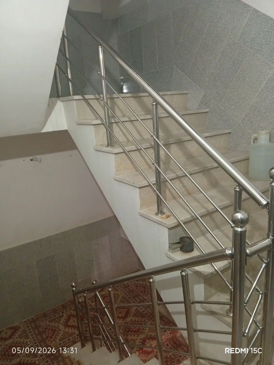 خانه چهار طبقه بهرخیابون با مغازه