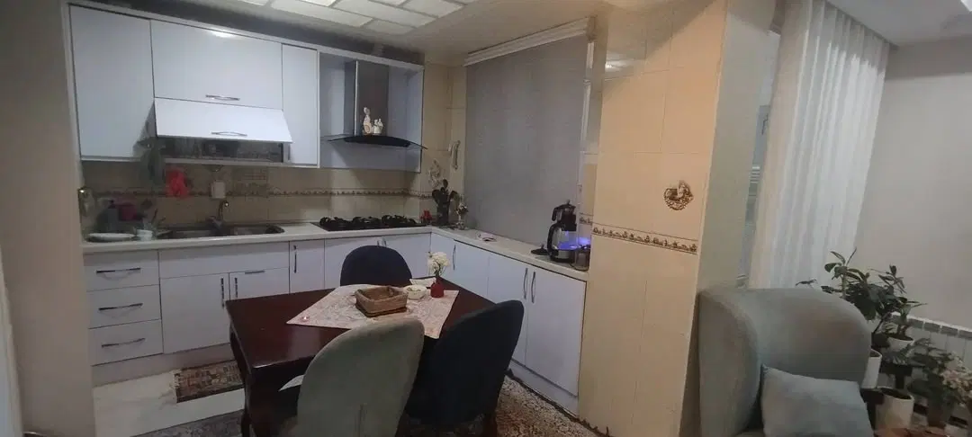 تهرانسر _ ۷۸ متر _ ۲ خواب _ فول امکانات _خوش نقشه