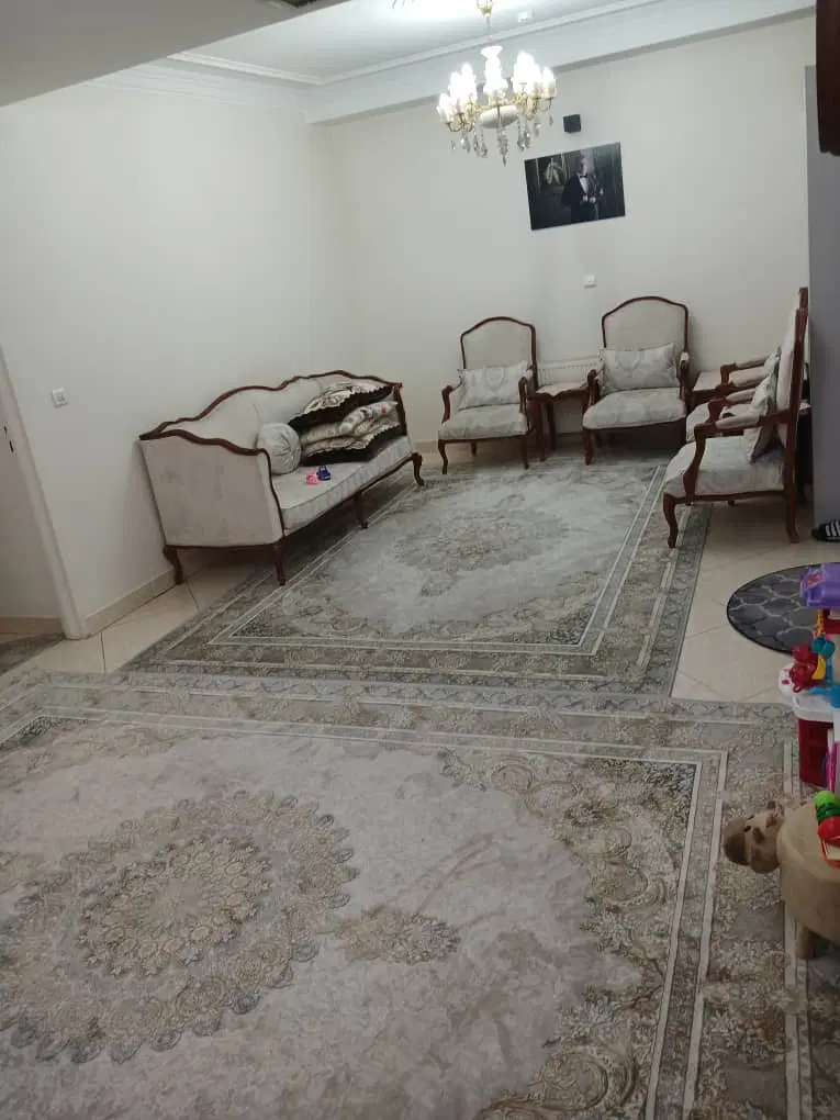 ۴۵ متر با پارکینگ