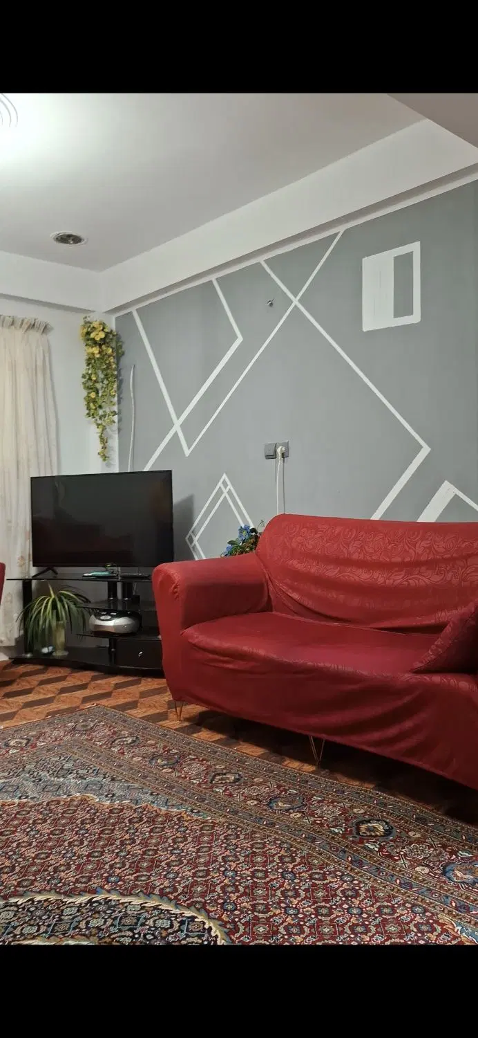 ویلا نزدیک جاده تهران در روستای بهشتی