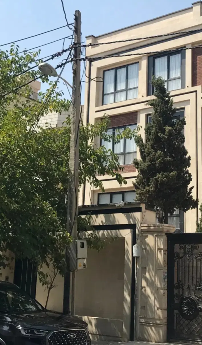 خاوران‌ مستغلات نوساز کلیدنخورده ۲۵۰متربنا تریبلکس