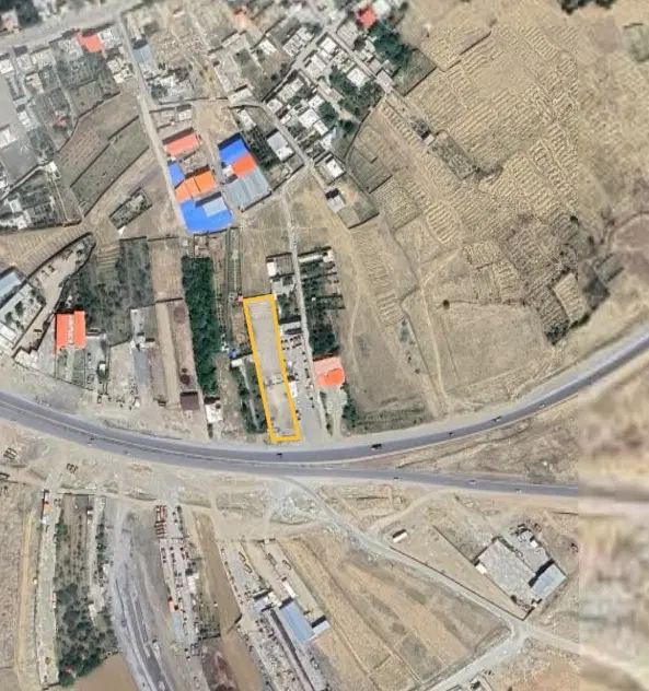 بر اصلی بزرگراه ملایر، ۲۱۰۰ متر زمین چهار دیواری