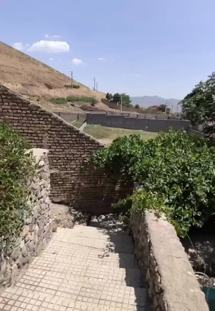 خانه ویلا ۱۰۰۰ متر