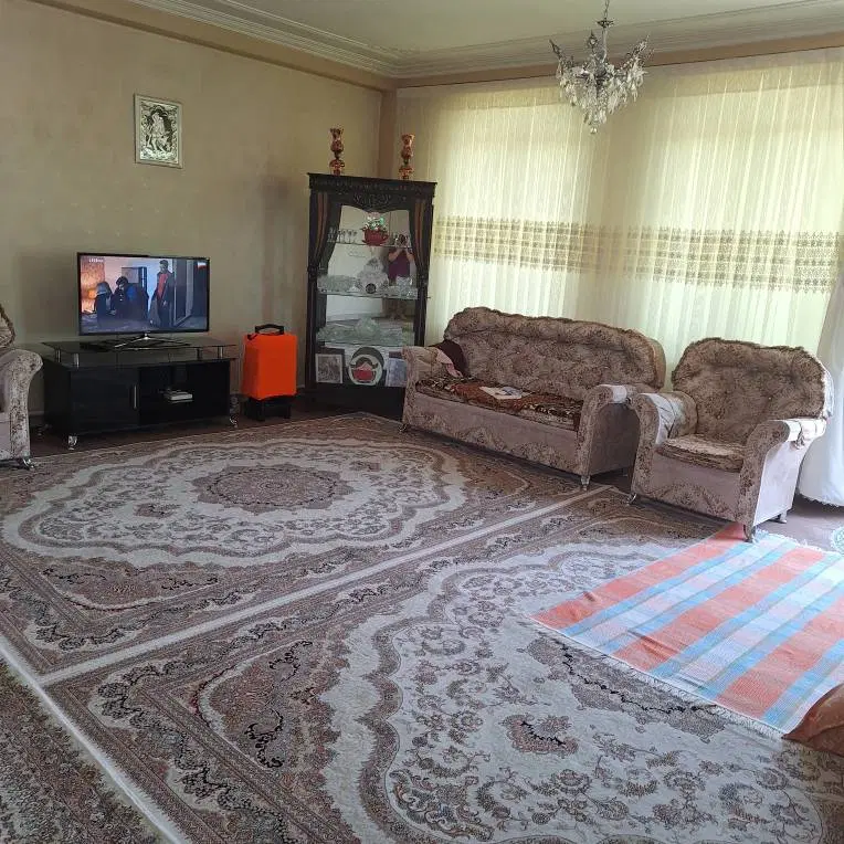 فروش ساختمان سه طبقه