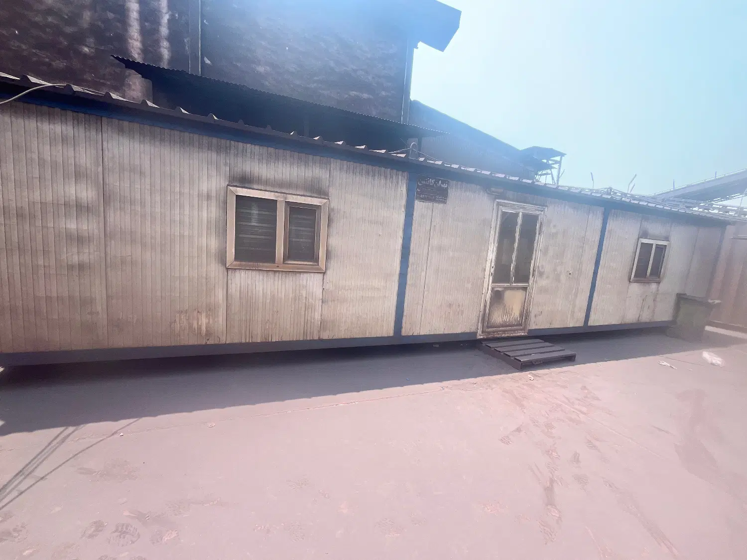 کانکس ۱۲ متری اداری و ۶ متری کارگری