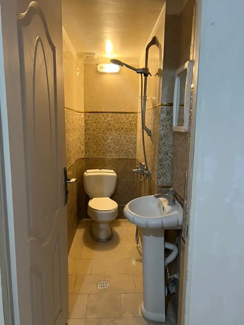 آپارتمان ۵۳ متری ۳ واحده حیاط دار