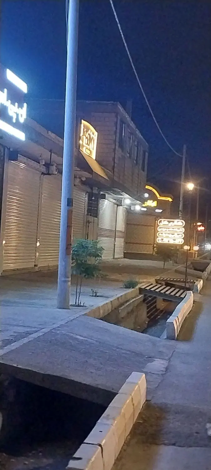 زمین تجاری 120متر با پروانه ساختمان باسند 6دانگ