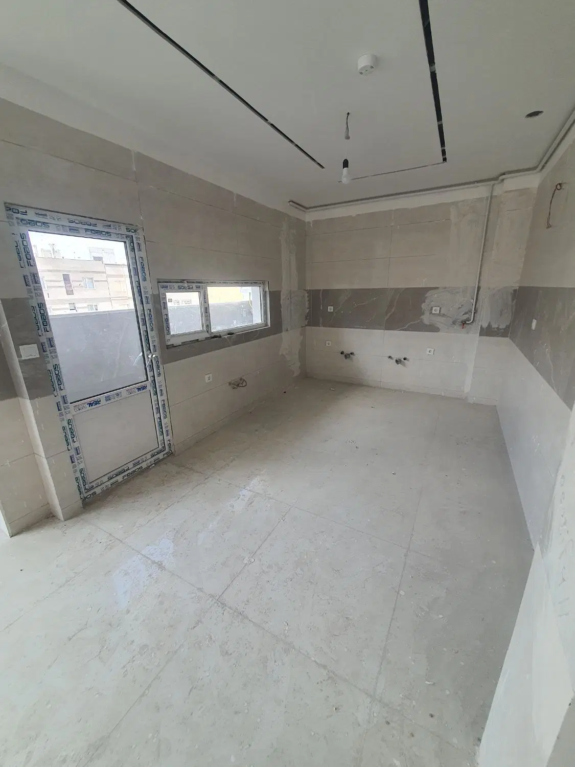 جانبازان ۱۲۳ متری خشک