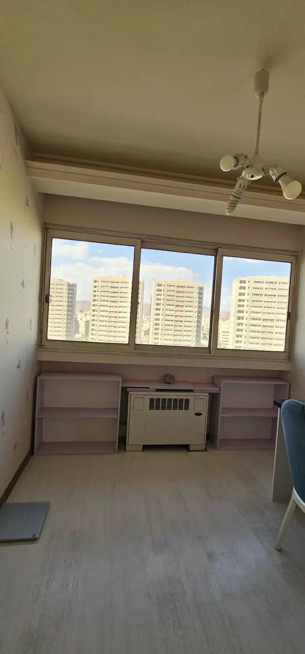 واحد مسکونی در برج آسمان