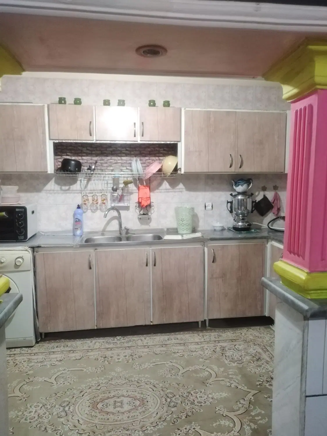 یک باب منزل مسکونی 65متری دارای یک اتاق خواب