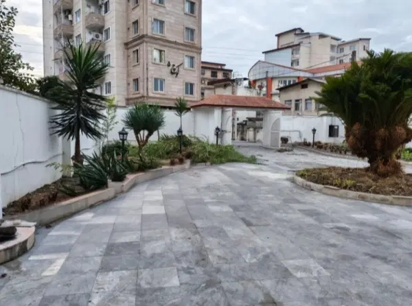 عمارت دوبلکس ۶۰۰متر