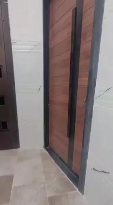آپارتمان نوساز ۱۵۰ متر