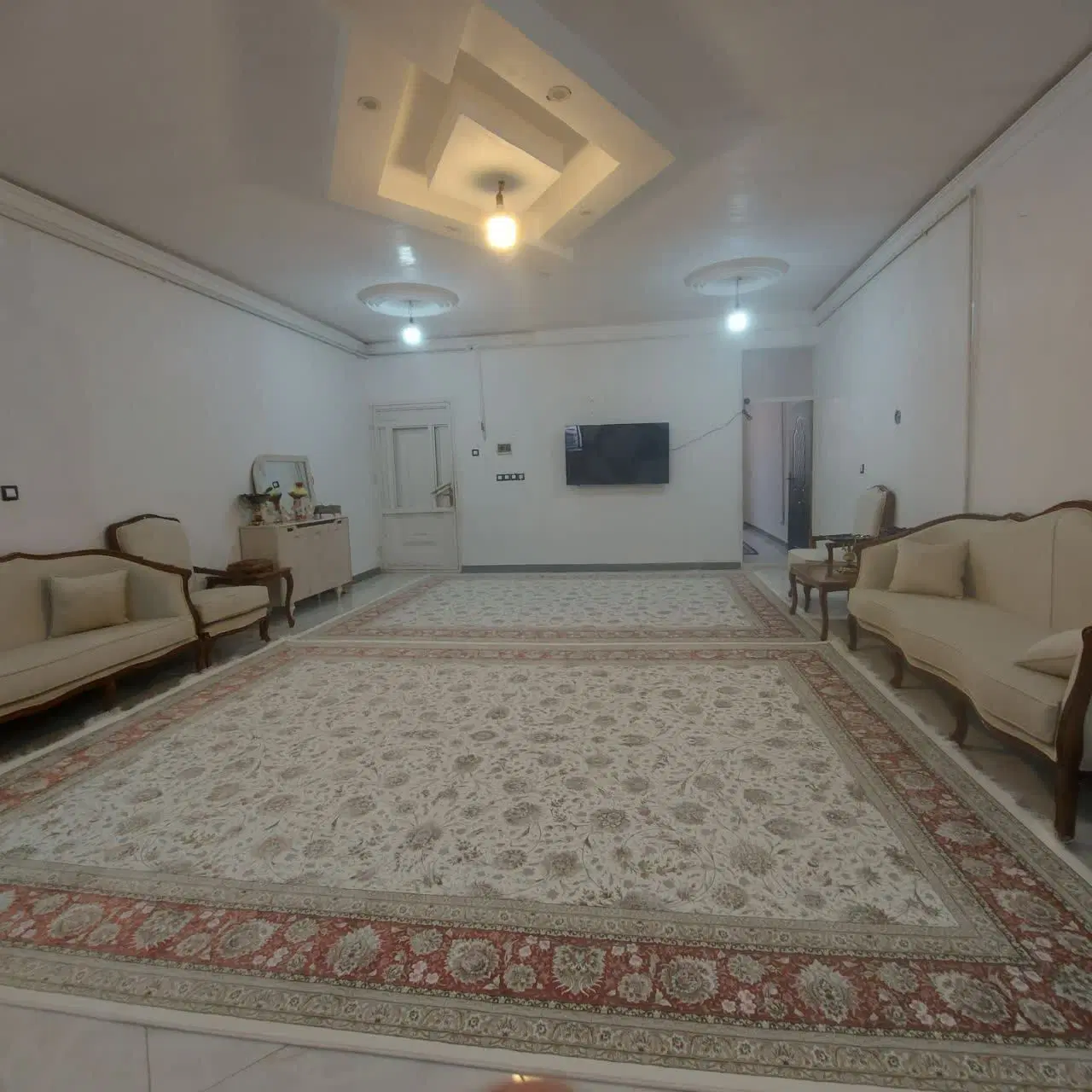 خونه  اجاره میدم