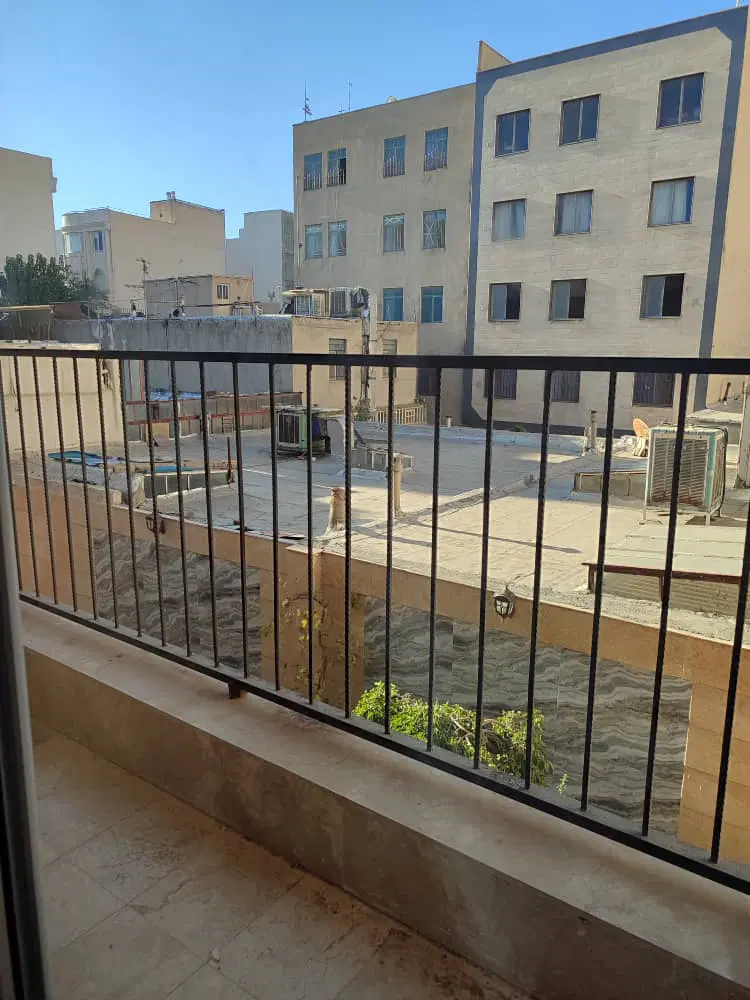 واحد ۱۲۷ متری شاخه اصلی