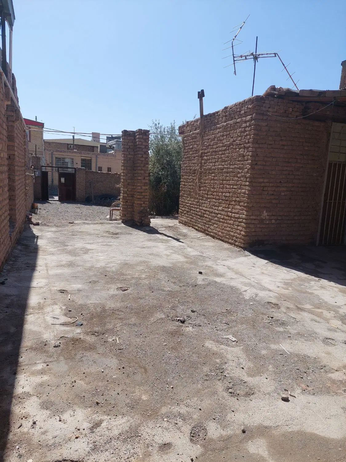 زمین فروشی سی متری حجت سندتک برگ