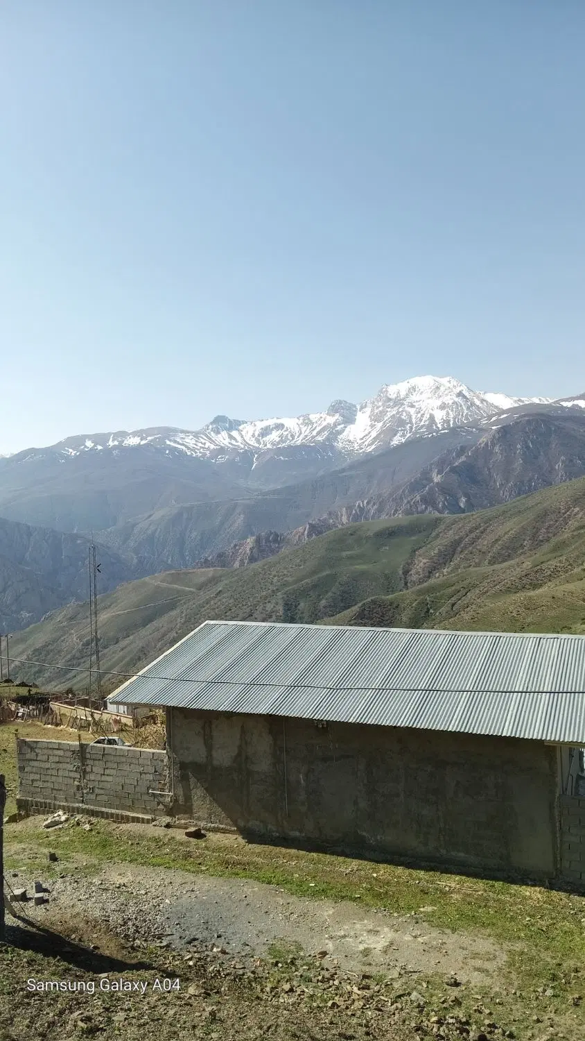 زمین ییلاقی در ارتفاعات سوادکوه