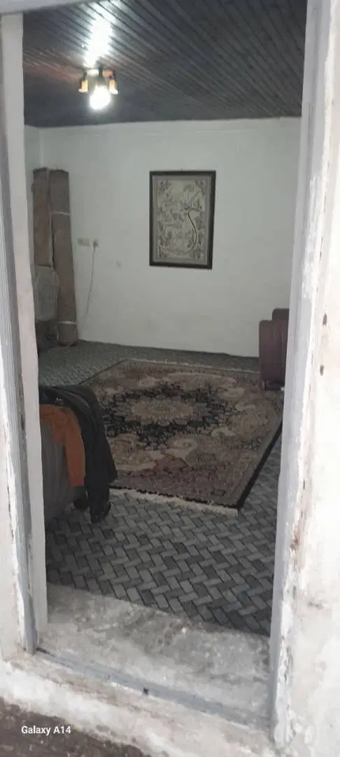 فروش خانه ویلایی در دیانتی، پشت داروخانه علیمحمدی