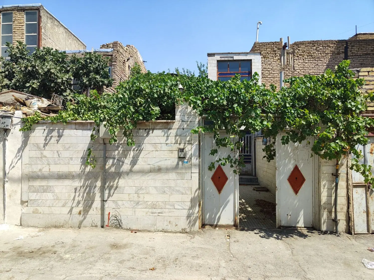 منزل مسکونی مستقل ویلایی