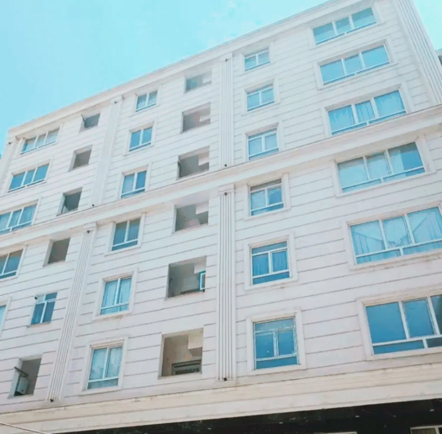 105 متر نوساز گرمدره