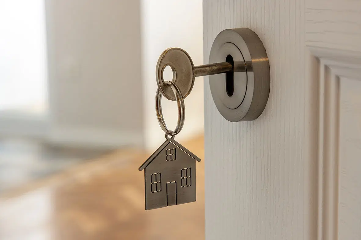 واحد ۹۲ متری کارشناسان خیابان ارفع