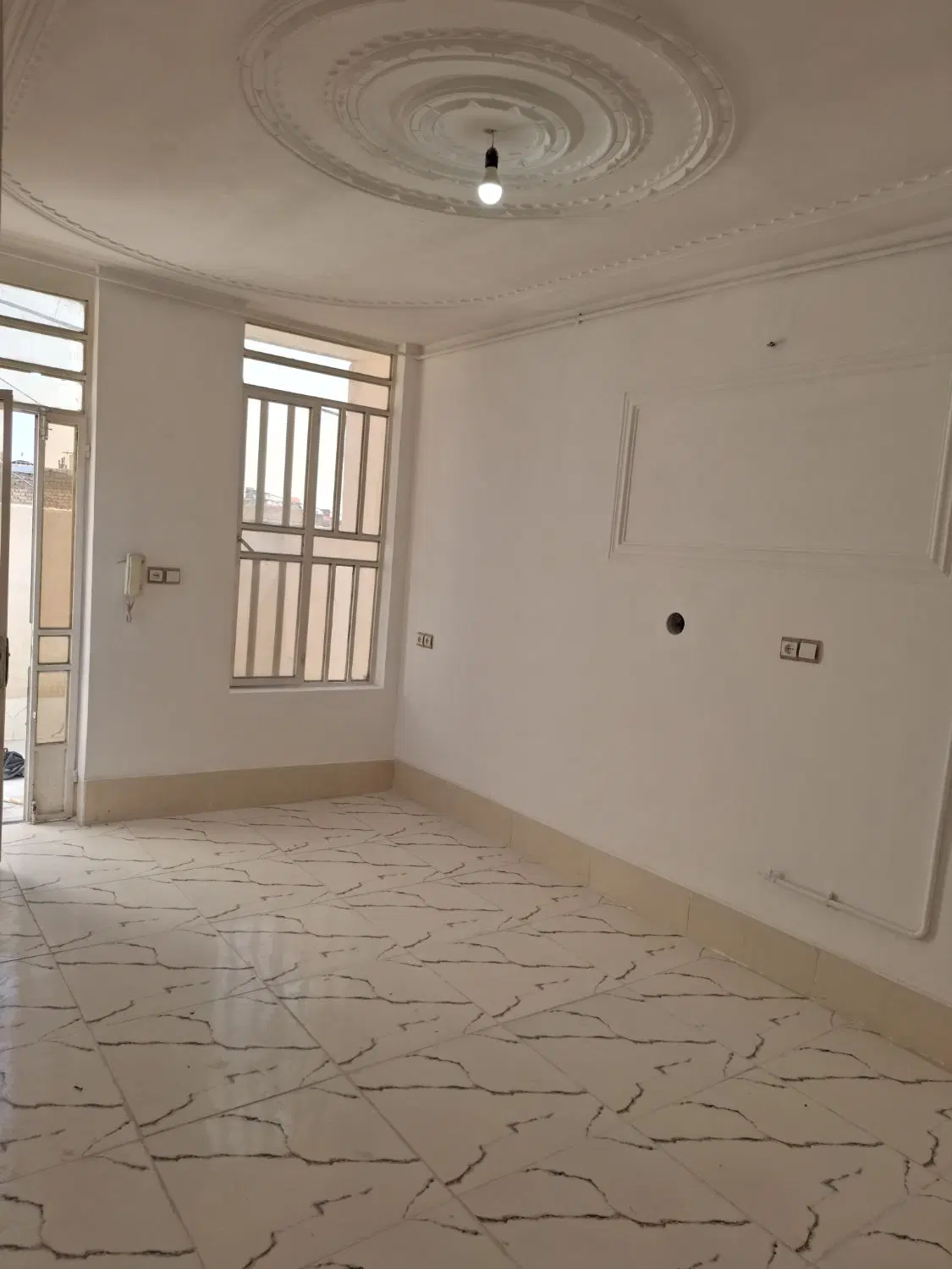 فروش واحد۶۰متری یک خواب