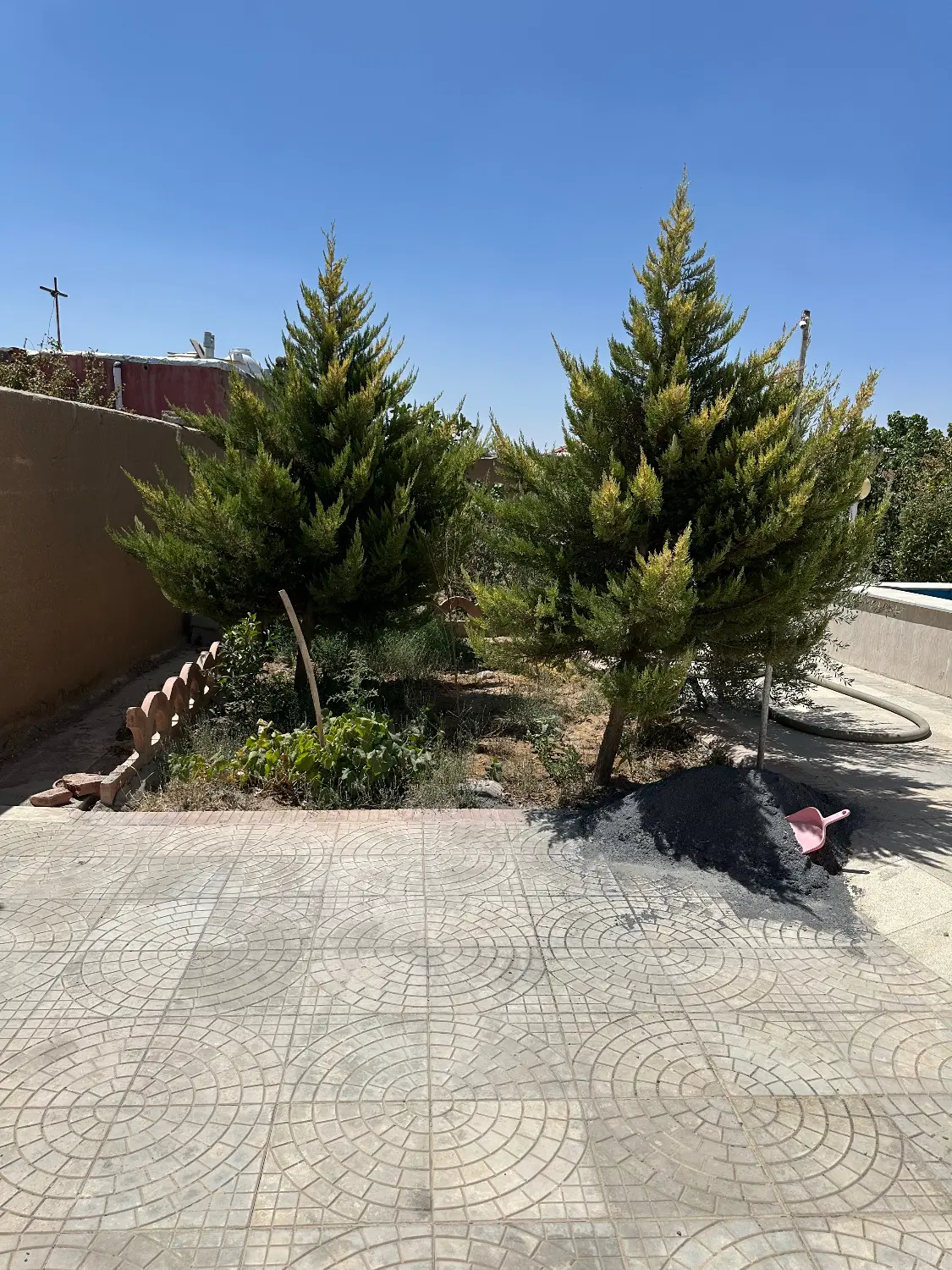 فروش باغ ۴۵۰ متری در قلعه سفید