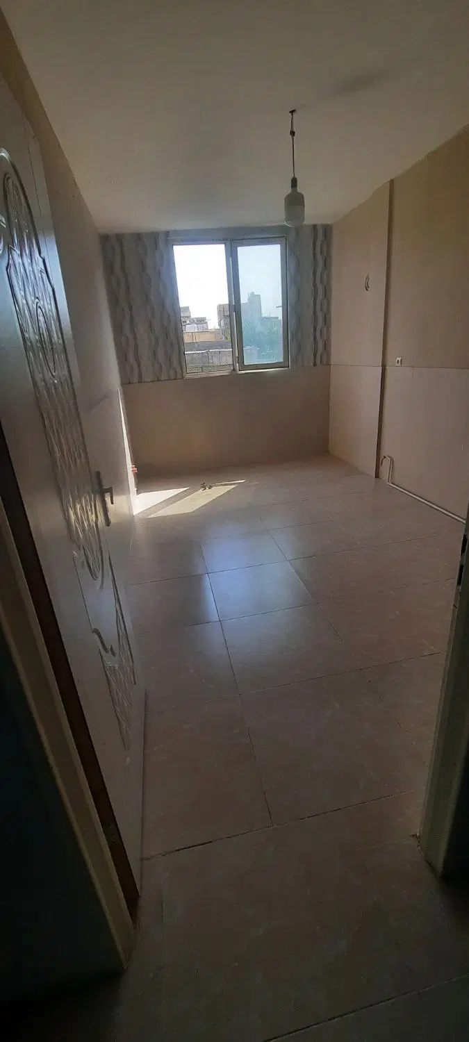 اجاره واحد با موقعیت تجاری و اداری