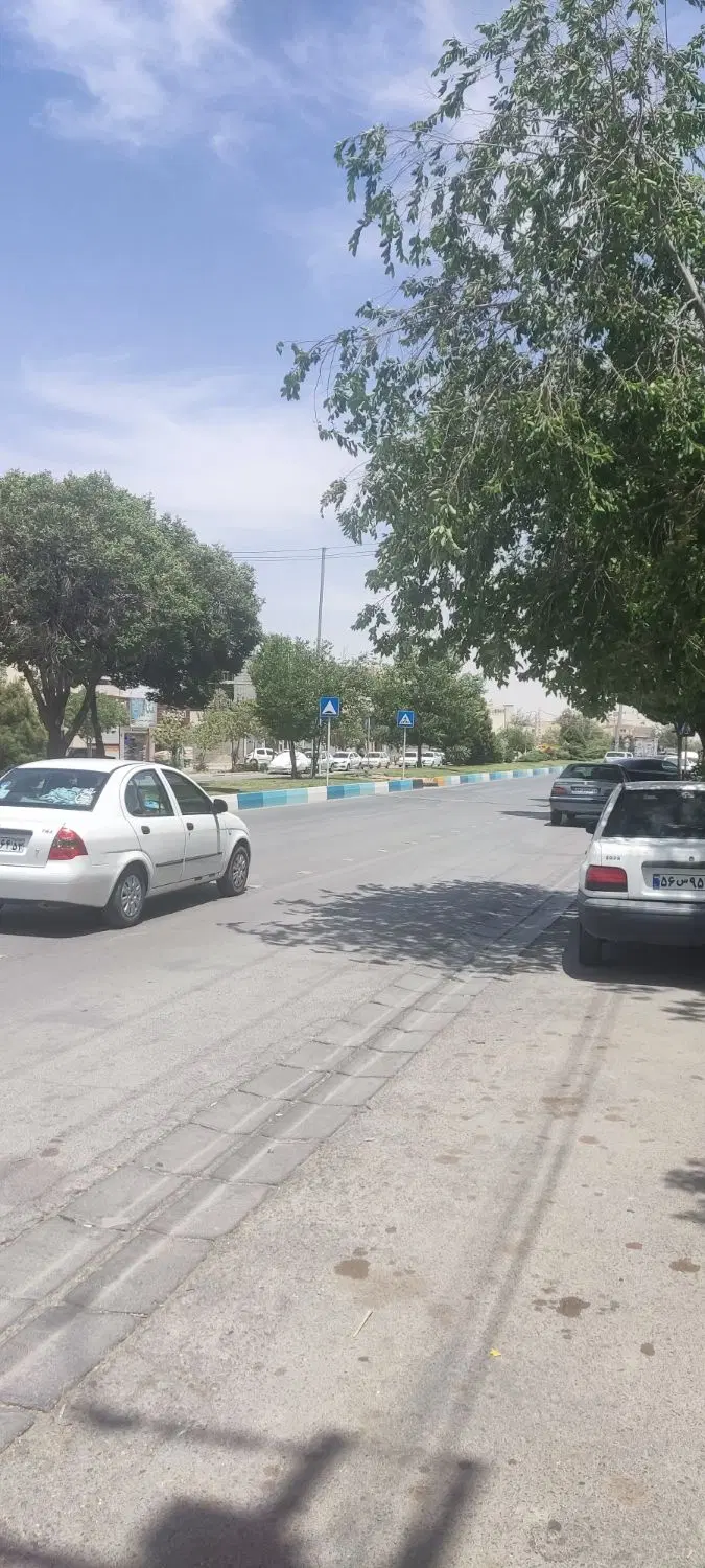 سالن کار 52 متر بر رباط سوم