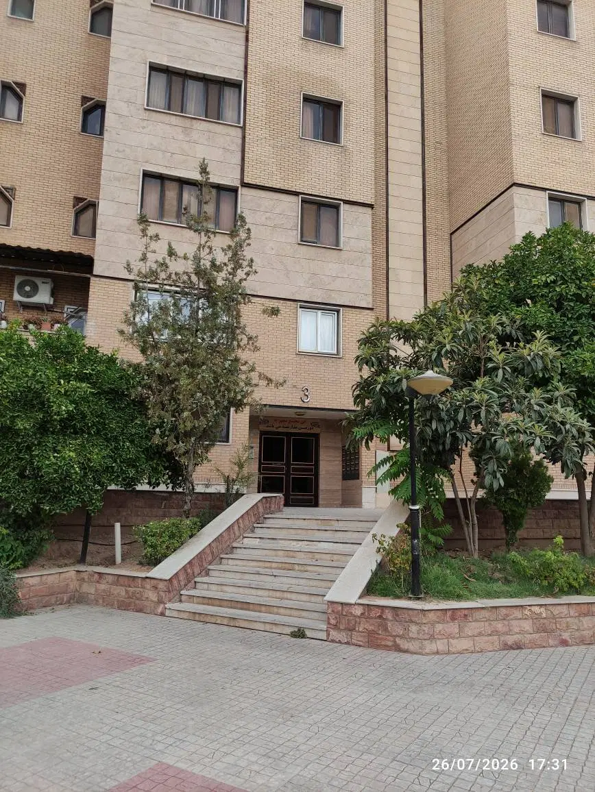 آپارتمان 2 خوابه 105 متری خیابان رسالت