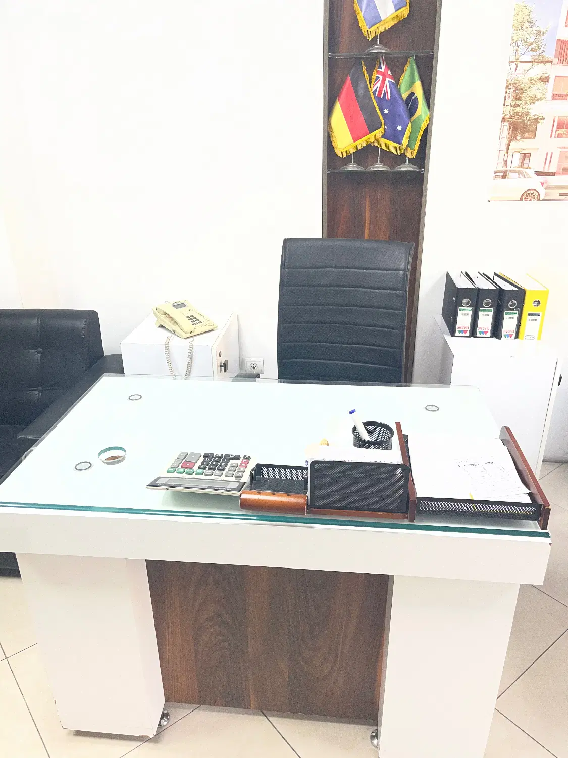 مغازه اجاره ای بین فلکه ۳ و۴