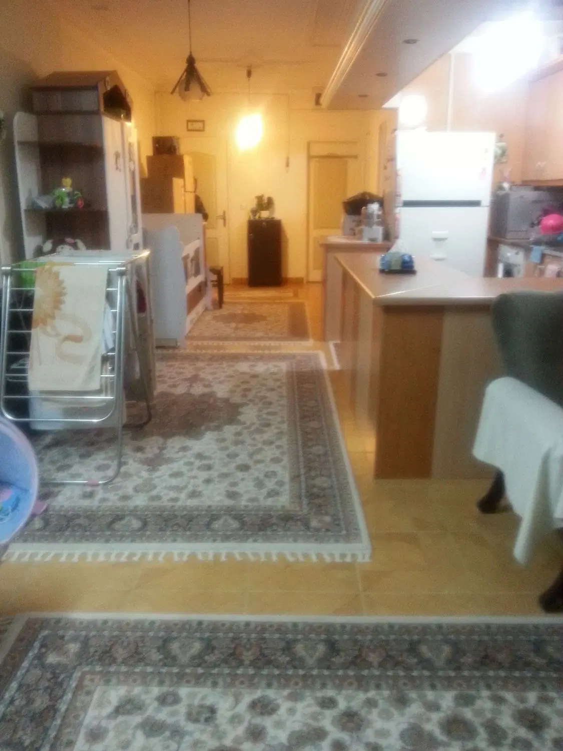 آپارتمان تک واحدی