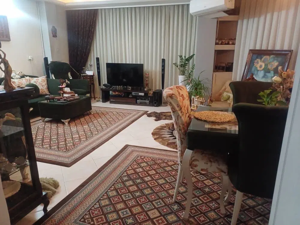 ۸۶متر ادیب جنوبی