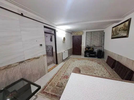 اجازه به یک همخانه آقا