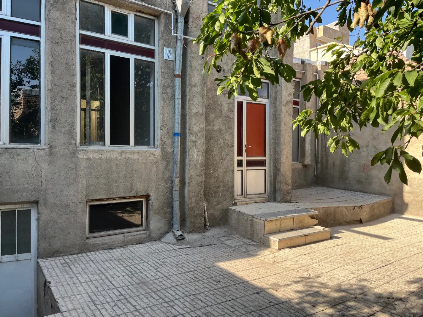 اجاره خانه ویلایی دنج و آرام