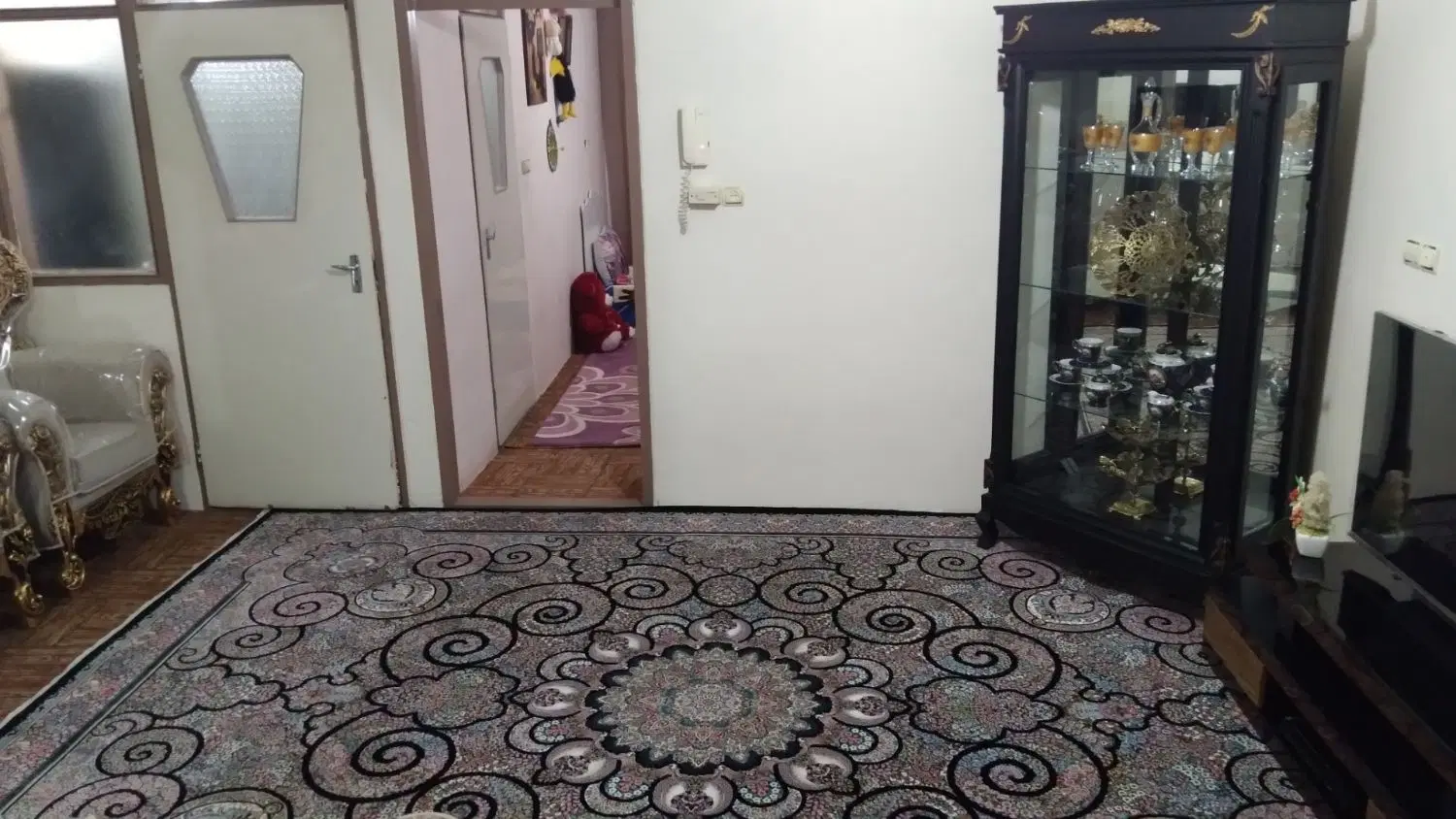 اجاره خانه  هشت متری ولیعصر