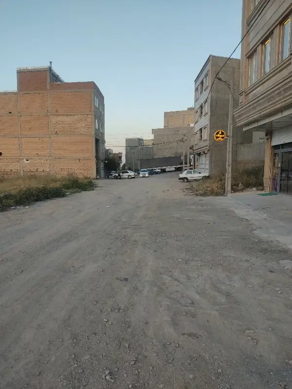 شهرک سپاه یک مغازه 2دهنه متراژ 200