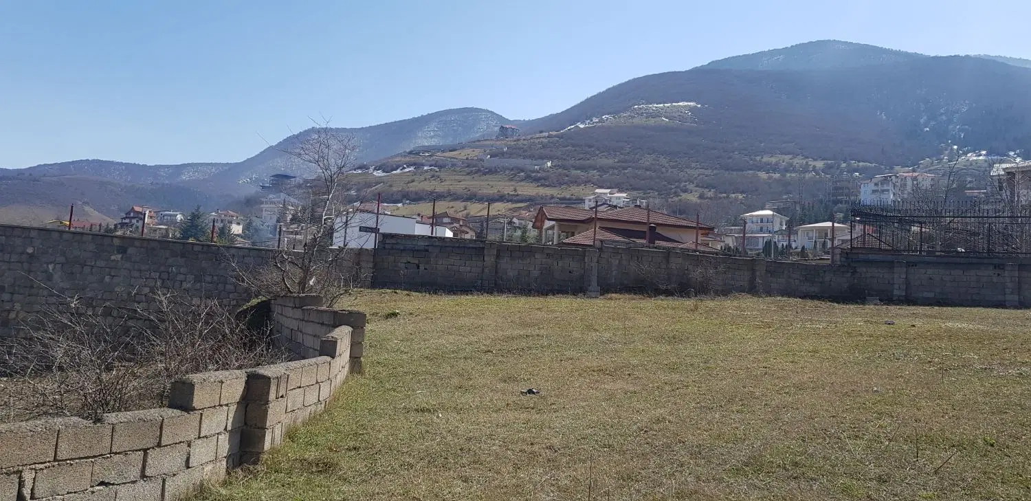 کلاردشت ۶۰۰ متر زمین باسندوپروانه ساخت محله دوبال